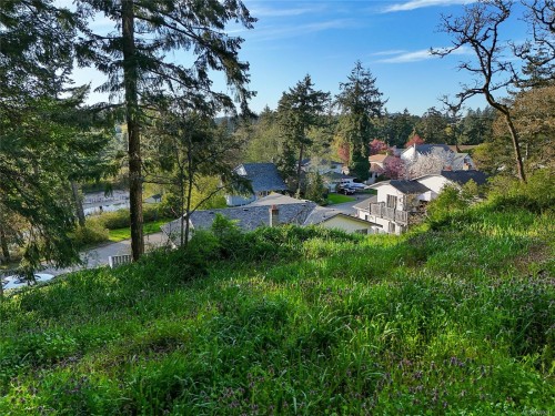 299 Gull Rd, View Royal, BC 