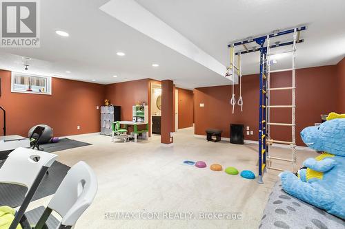 3190 Pomeroy Lane, London South (South V), ON - Indoor