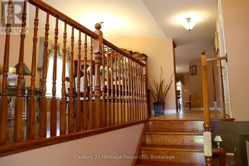 8292 Feren Drive S, Niagara Falls (Ascot), ON - Indoor Photo Showing Other Room