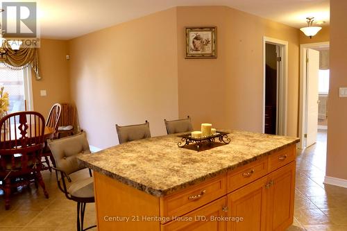 8292 Feren Drive S, Niagara Falls (Ascot), ON - Indoor