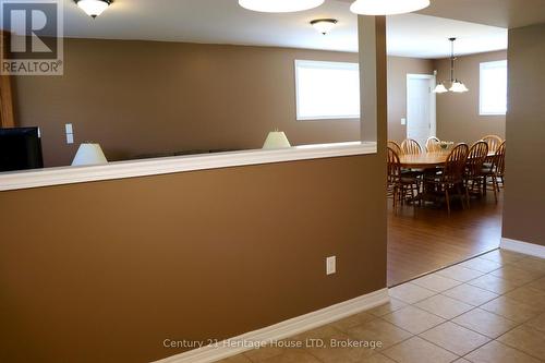 8292 Feren Drive S, Niagara Falls (Ascot), ON - Indoor