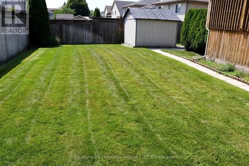 8292 Feren Drive S, Niagara Falls (Ascot), ON - Outdoor