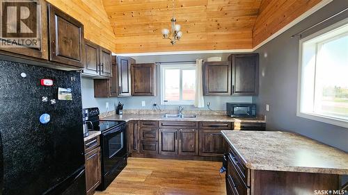 9 Bouchard Lane, Invergordon Rm No. 430, SK - Indoor Photo Showing Kitchen With Double Sink