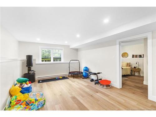 27 Weavers Wy, Fredericton, NB 