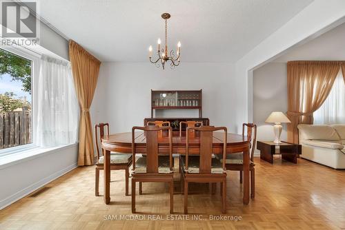 3346 Palgrave Road, Mississauga, ON - Indoor Photo Showing Dining Room