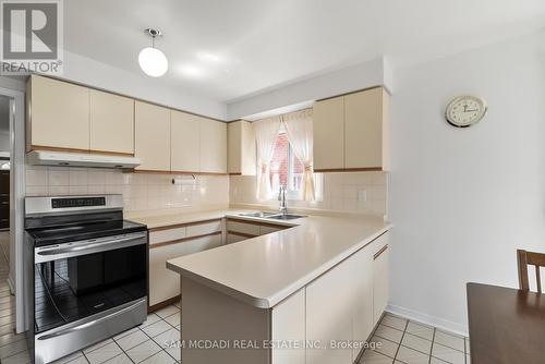 3346 Palgrave Road, Mississauga, ON - Indoor Photo Showing Kitchen With Double Sink