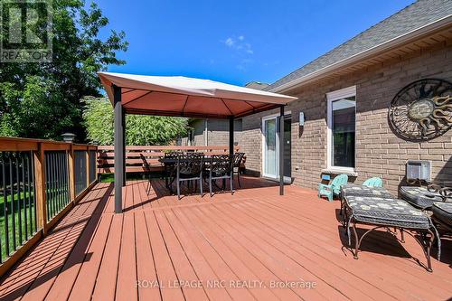 39 Loretta Drive, Niagara-On-The-Lake, ON - Outdoor With Deck Patio Veranda With Exterior
