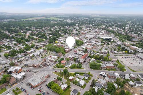 Photo aérienne - 249  - 259 Rue Notre-Dame E., Victoriaville, QC - Outdoor With View