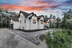 19 LILLYS COVE  La Broquerie, MB R0A 0W2