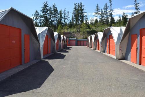 2095 Trans Canada Highway, Kamloops, BC 