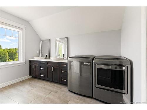 9 Streamside Crt, Moncton, NB 