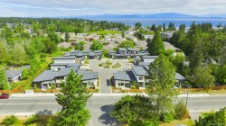 112-463 Hirst Ave  Parksville, BC V9P 1J2