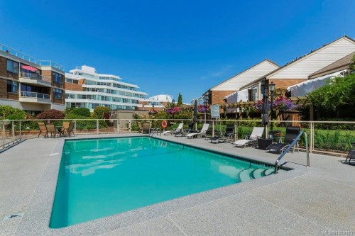 1102-225 Belleville St, Victoria, BC - Outdoor With In Ground Pool