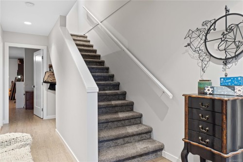 5100 Dunn Pl, Nanaimo, BC 