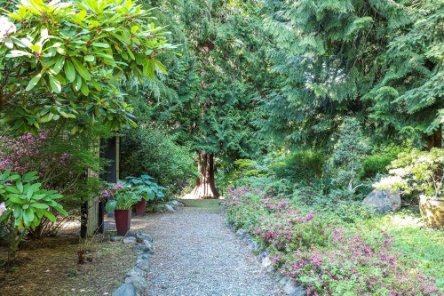 1717 Glen Urquhart Dr, Courtenay, BC 