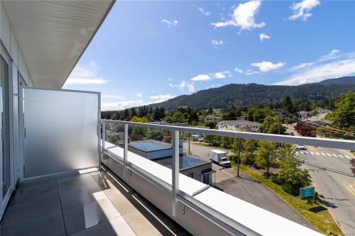 502-201 Dogwood Dr, Ladysmith, BC - Outdoor With Balcony With View