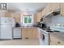 2951 11 Avenue Ne Unit# 5, Salmon Arm, BC  - Indoor Photo Showing Kitchen With Double Sink 