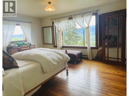 3272 Millar Road, Smithers, BC - Indoor Photo Showing Bedroom