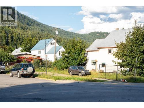 200 Third Street E, Revelstoke, BC 