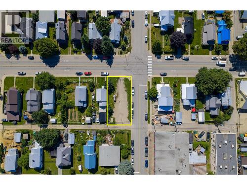 Lot Lines Approx.  Please verify - 200 Third Street E, Revelstoke, BC 