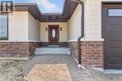 68 Belleview Drive, Kingsville, ON - Outdoor