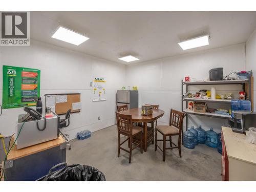 206 Maple Avenue, Oliver, BC 