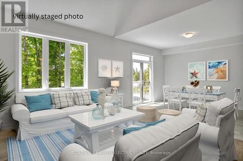 3 Hillcroft Way, Kawartha Lakes (Bobcaygeon), ON - Indoor Photo Showing Living Room