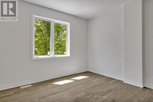 3 Hillcroft Way, Kawartha Lakes (Bobcaygeon), ON - Indoor Photo Showing Other Room