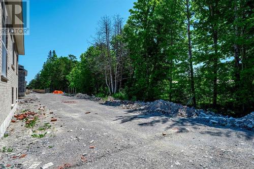 grass forthcoming - 3 Hillcroft Way, Kawartha Lakes (Bobcaygeon), ON - Outdoor