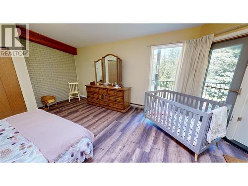 105 Castle Mountain Road, Fernie, BC - Indoor Photo Showing Bedroom