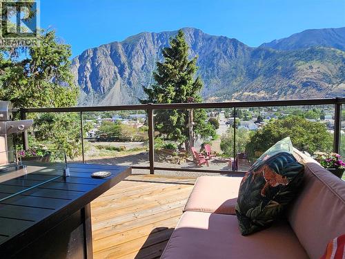 429 3Rd Avenue, Keremeos, BC - Outdoor With View