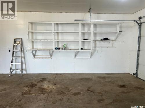 10 Birch Street, Porcupine Plain, SK - Indoor Photo Showing Garage