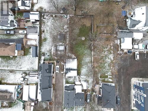 35 Forsythe Street, Fort Erie (Central), ON - Outdoor