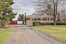 954 Boul. Arthur-Sauvé  Saint-Eustache, QC J7P 2B3