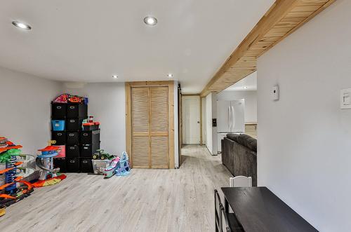 Playroom - 954Z Boul. Arthur-Sauvé, Saint-Eustache, QC 