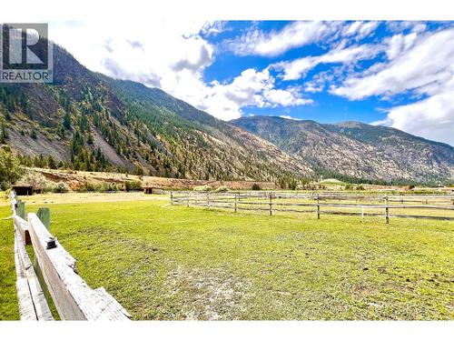 3219 River Road, Keremeos, BC 