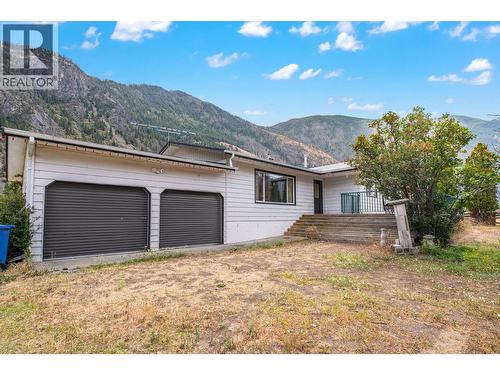 3219 River Road, Keremeos, BC - Outdoor