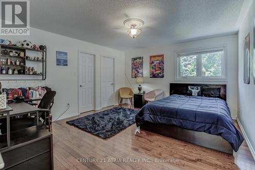 331 Binns Avenue, Newmarket, ON - Indoor Photo Showing Bedroom