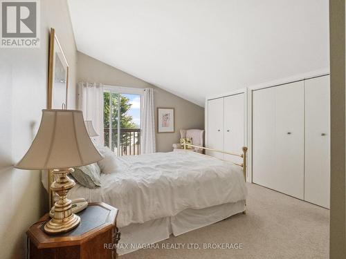 735 Niagara Boulevard, Fort Erie (Central), ON - Indoor Photo Showing Bedroom