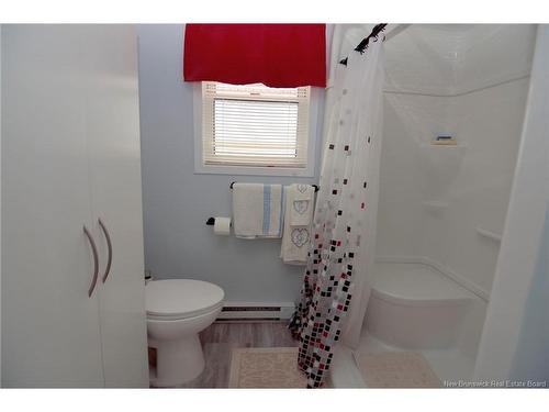 82 Old Harvey Rd, Mcadam, NB 