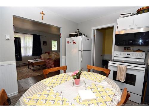 82 Old Harvey Rd, Mcadam, NB 