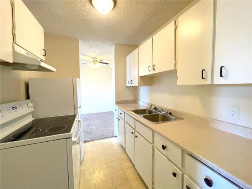 17-3271 Cowichan Lake Rd, Duncan, BC - Indoor