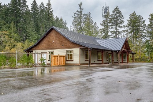 230 Rupert Rd East, Qualicum Beach, BC 