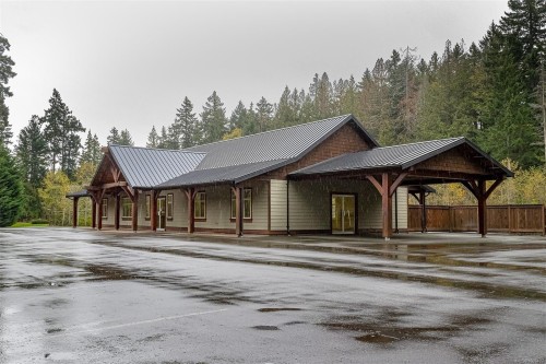 230 Rupert Rd East, Qualicum Beach, BC 