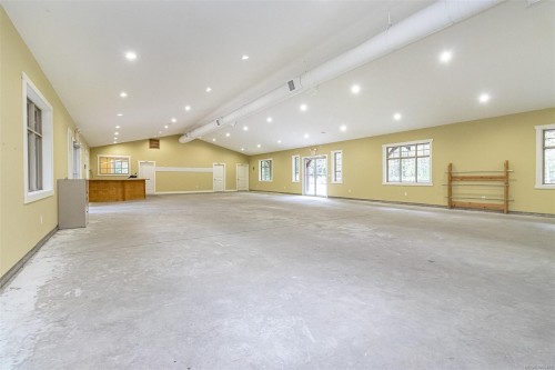 230 Rupert Rd East, Qualicum Beach, BC 