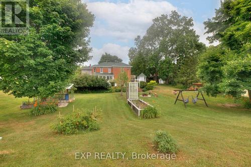 2027 Victoria Street, Howick, ON - Outdoor With Backyard