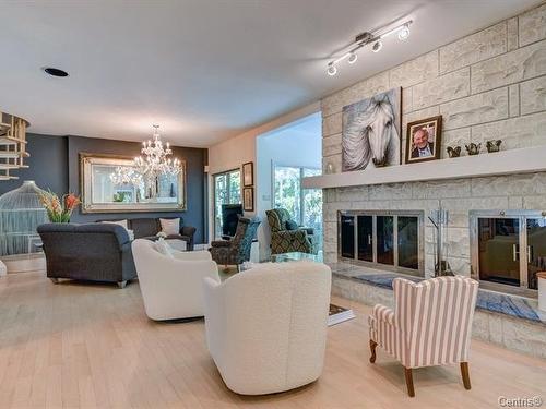 Salon - 7 Place De Briey, Lorraine, QC - Indoor Photo Showing Living Room With Fireplace