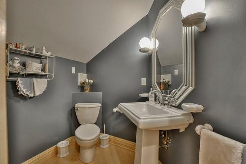 Salle d'eau - 7 Place De Briey, Lorraine, QC - Indoor Photo Showing Bathroom