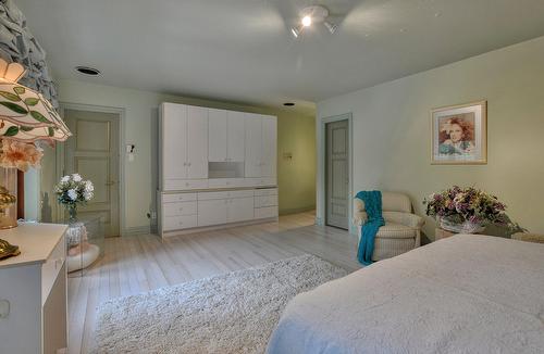Bedroom - 7 Place De Briey, Lorraine, QC - Indoor Photo Showing Bedroom