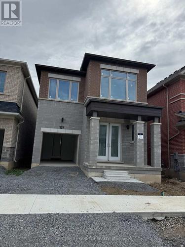 197 LESLIE RICHARDS STREET  Markham, ON L6C 3N3